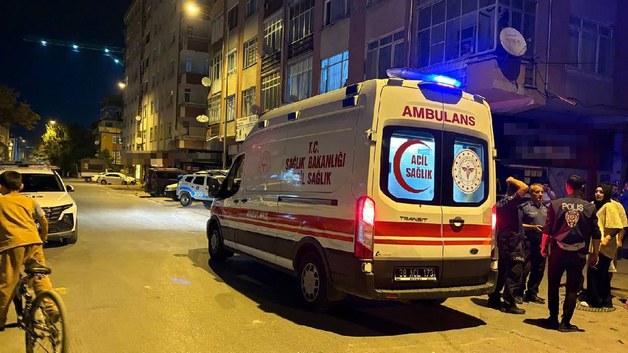 Kayseri'de Biber Gazı ve Bıçaklı Dehşet: 1 Ölü, 1 Yaralı