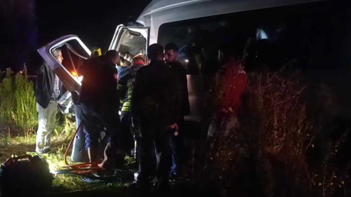 Kayseri Develi'de feci kaza: 1 ölü, 15 yaralı