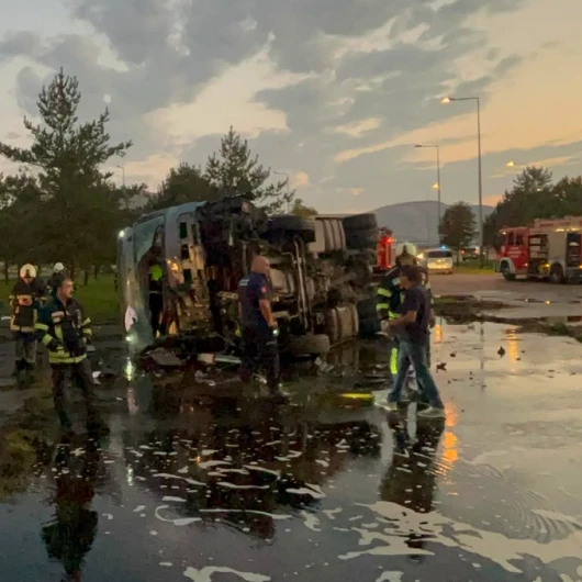 Kayseri'de Feci Kaza: Yolcu Otobüsü ve Tanker Çarpıştı, 35 Yaralı