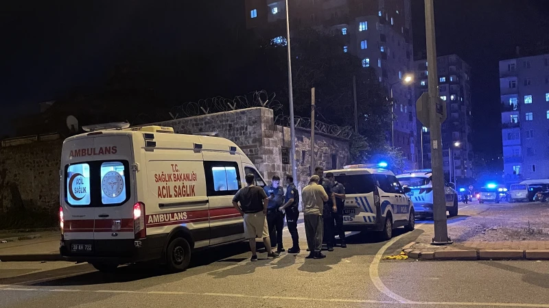 Kayseri'de satırlı kavga: 3 yaralı
