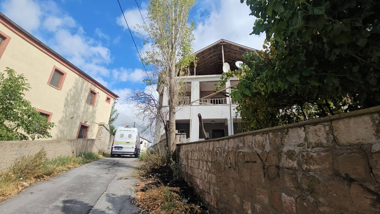 Kayseri'de Silahlı Kavga: 1 Ağır Yaralı, Şüpheli Aranıyor