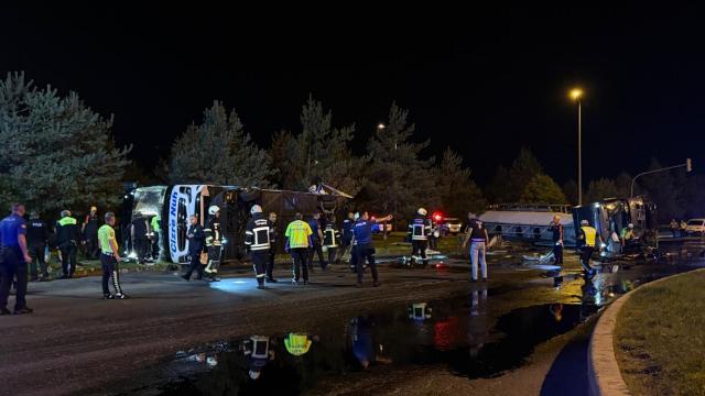 Kayseri'de Yolcu Otobüsü Benzin Tankeriyle Çarpıştı: 35 Yaralı