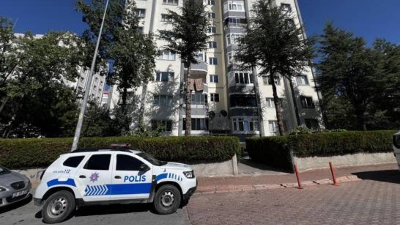 Kayseri'de 3. Kattan Düşen Genç Kadın Ağır Yaralandı