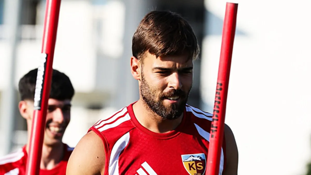 Kayserispor 3 yabancı futbolcusunu kadro dışı bıraktı