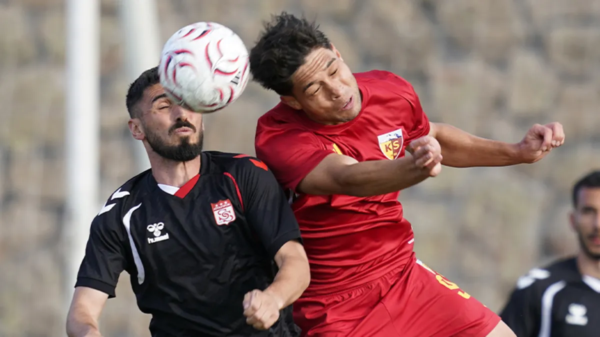 Kayserispor hazırlık maçında Sivasspor'a 1-0 yenildi