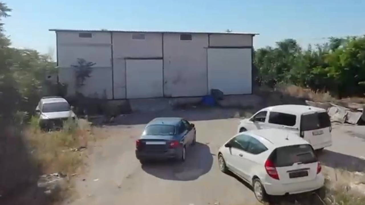 Kazalı lüks araçları change işlemiyle piyasaya süren şebeke çökertildi