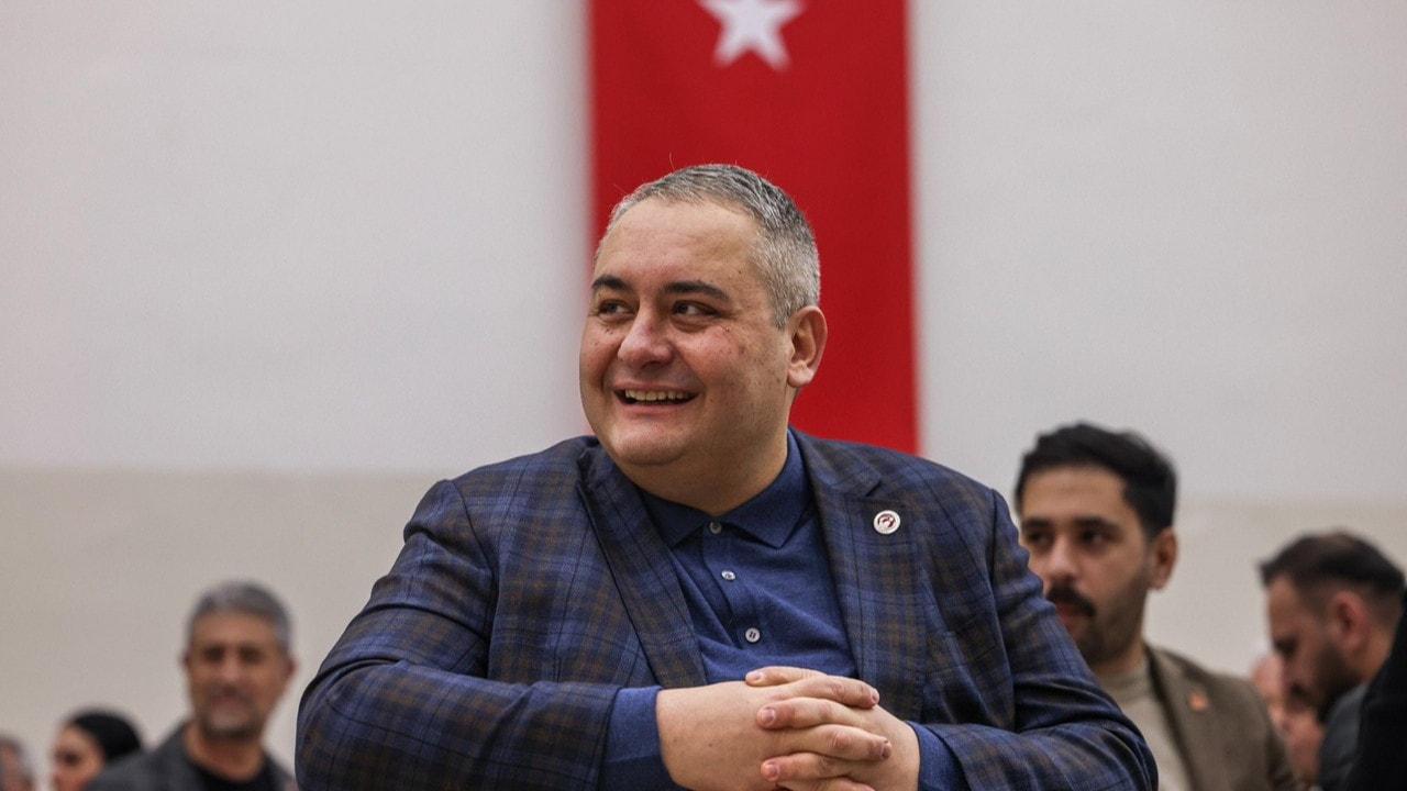 Keçiören'de İhbar Hattı Tartışması: AKP'li Özarslan'a Suç Duyurusu
