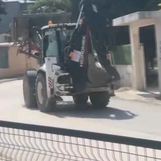 Kepçe Kovasında Demir Taşıyan Operatöre Para Cezası