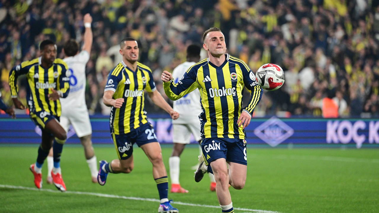 Kerem Aktürkoğlu baba oldu: Fenerbahçe'den tebrik mesajı