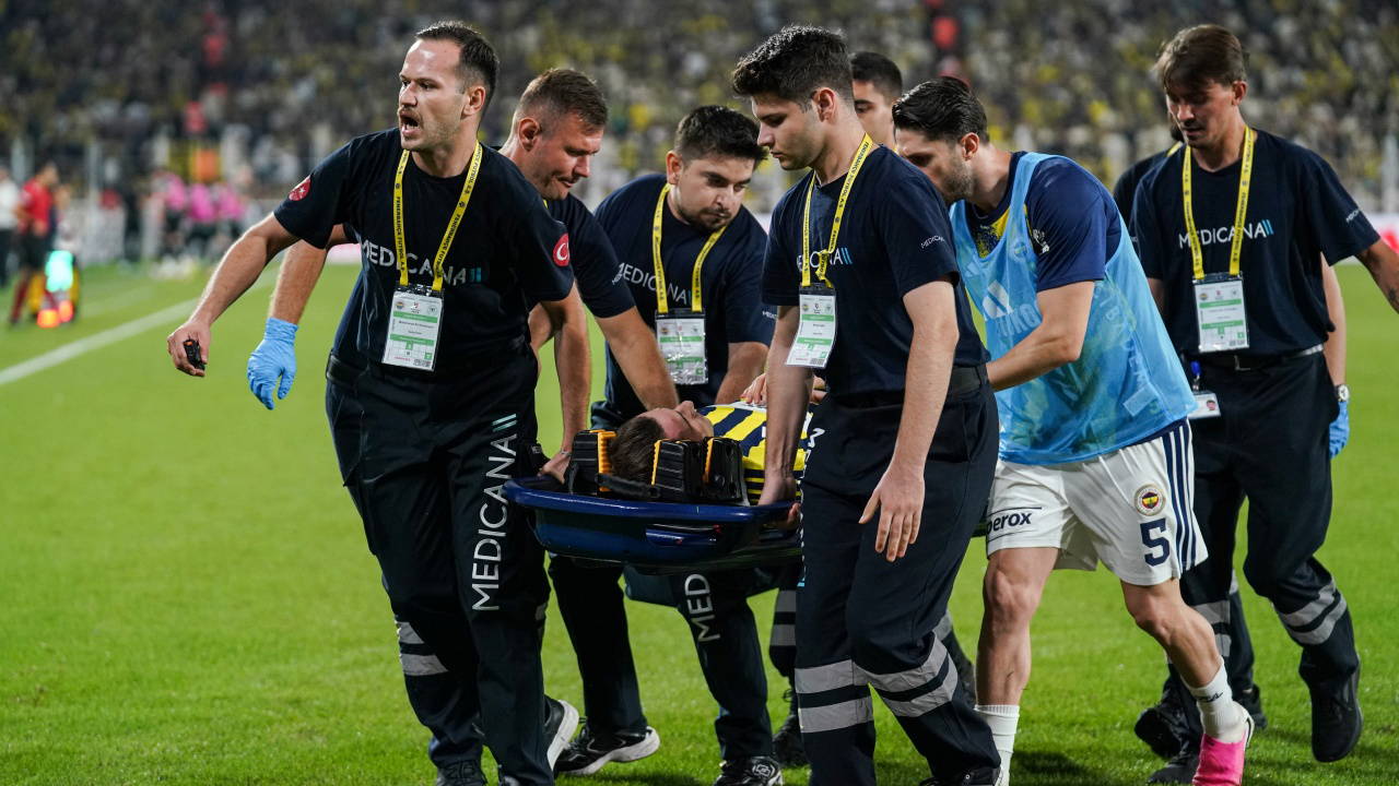 Kerem Aktürkoğlu Hastanede: Fenerbahçe'den Sağlık Açıklaması