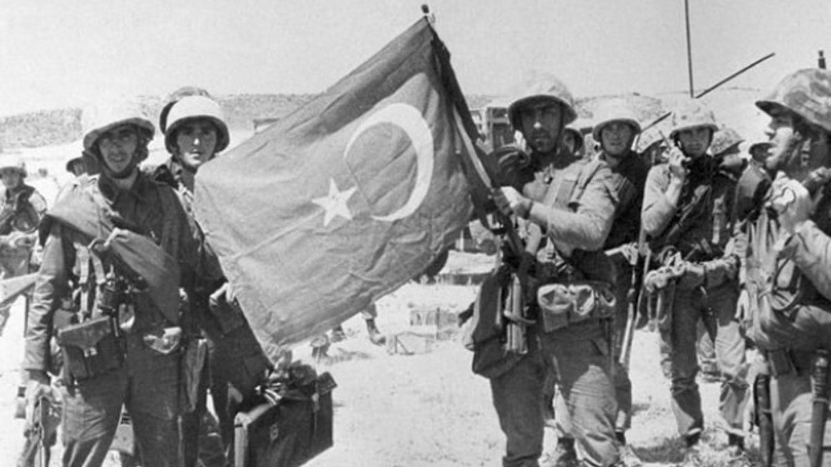 Kıbrıs'a Barış Nasıl Geldi? 52 Yıl Sonra Bir Komutanın Anlatımı