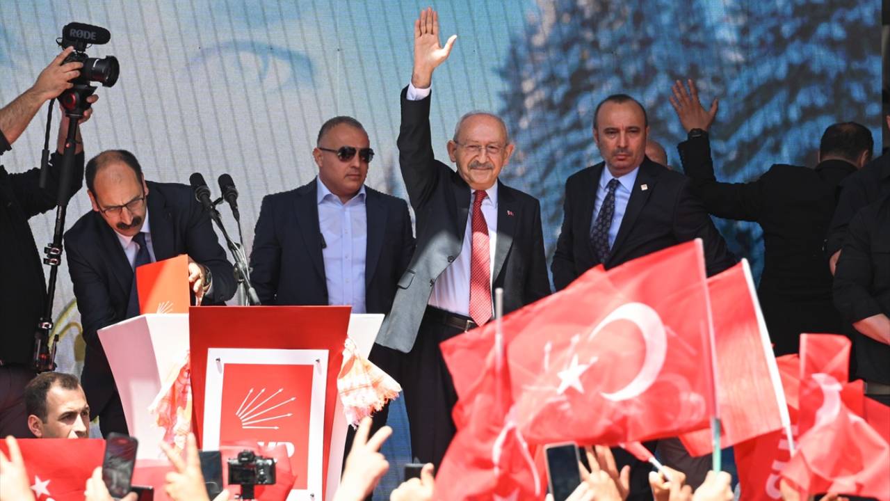 Kılıçdaroğlu'nun bayramlaşma konuşması yandaş medyada manşet