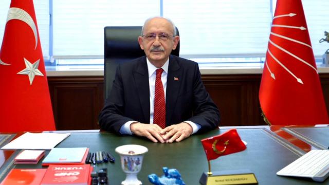 Kılıçdaroğlu'ndan CHP Genel Merkezi'nde Mesai Başı