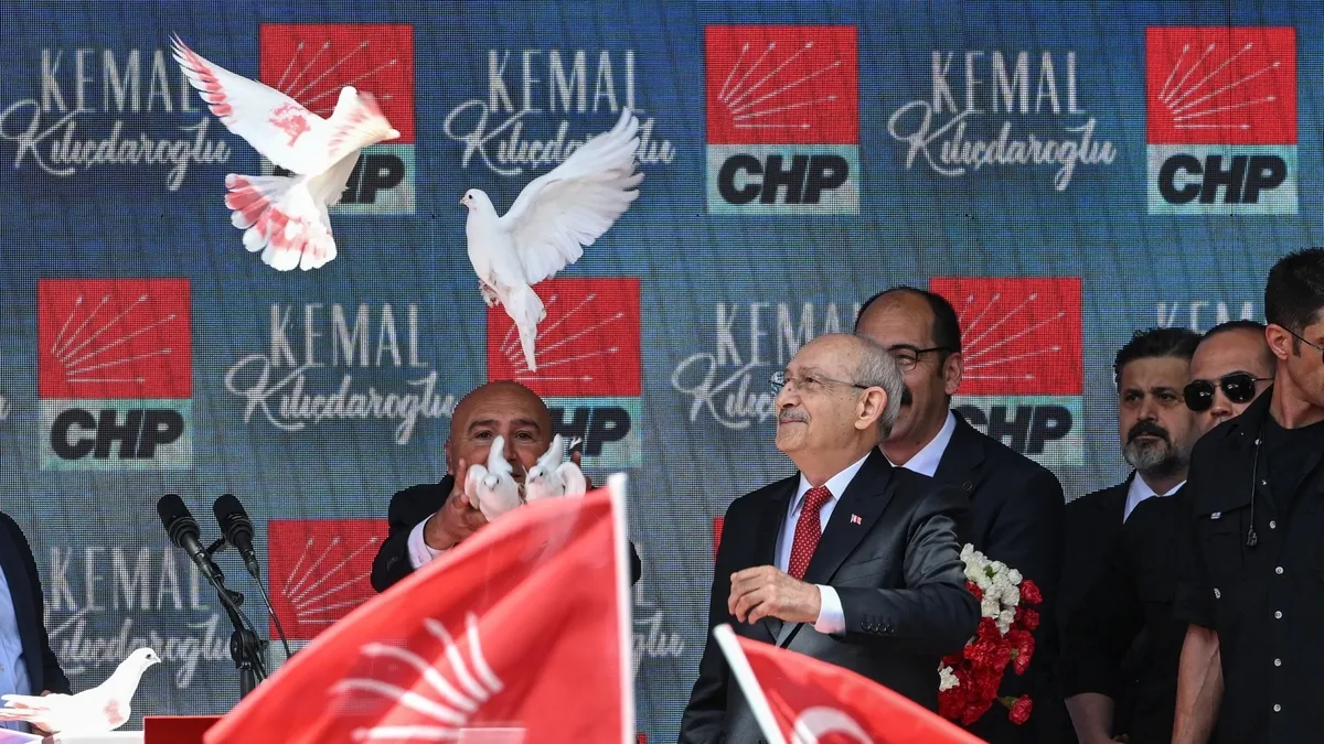 Kılıçdaroğlu'nun FETÖ Özrü Medyada Yeni Bir Tartışmayı Ateşledi