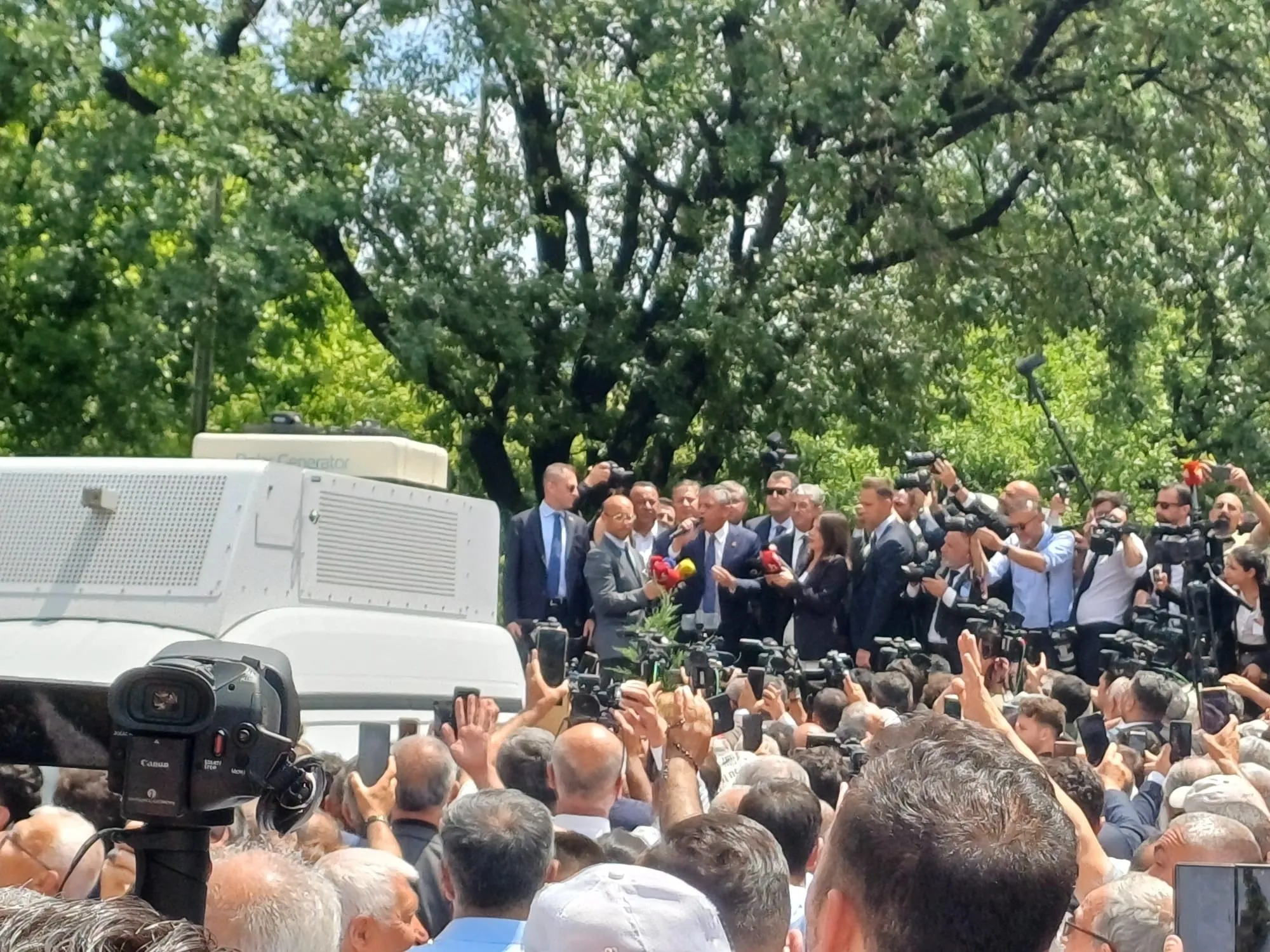 Kılıçdaroğlu A Haber'e anlattı: Grup toplantısı adres değişikliğinin perde arkası