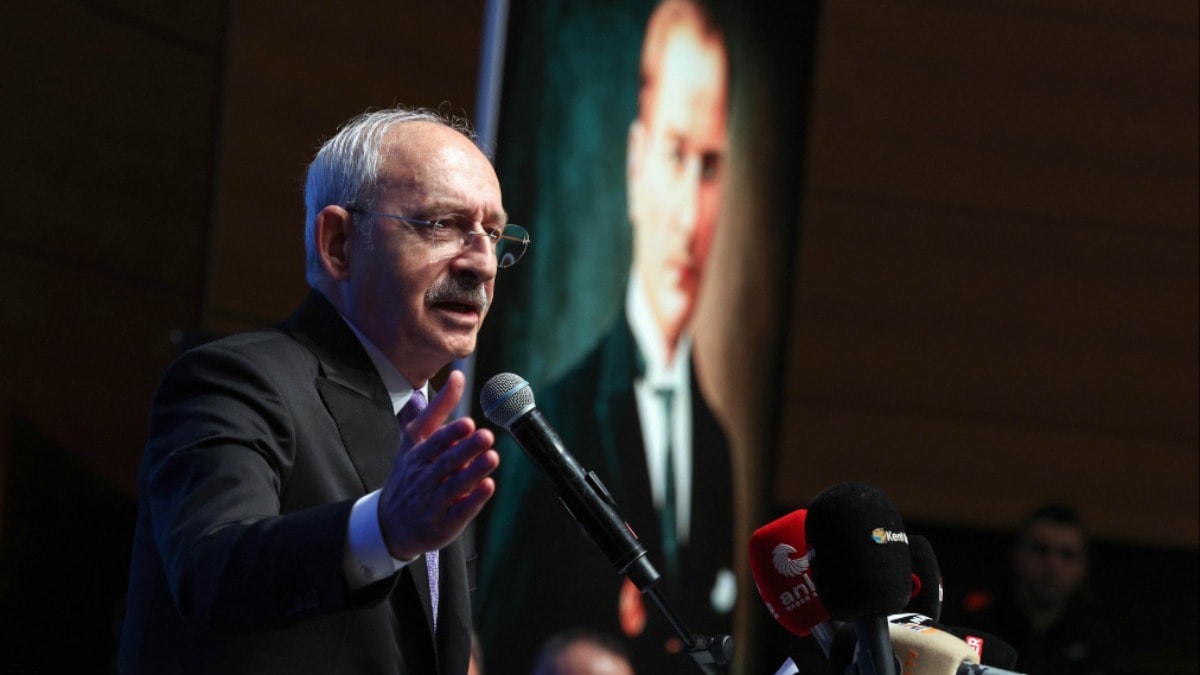 Kılıçdaroğlu'ndan 'Hain Kemal' Sloganlarına Sert Tepki: Kendini Atatürk'e Benzetti