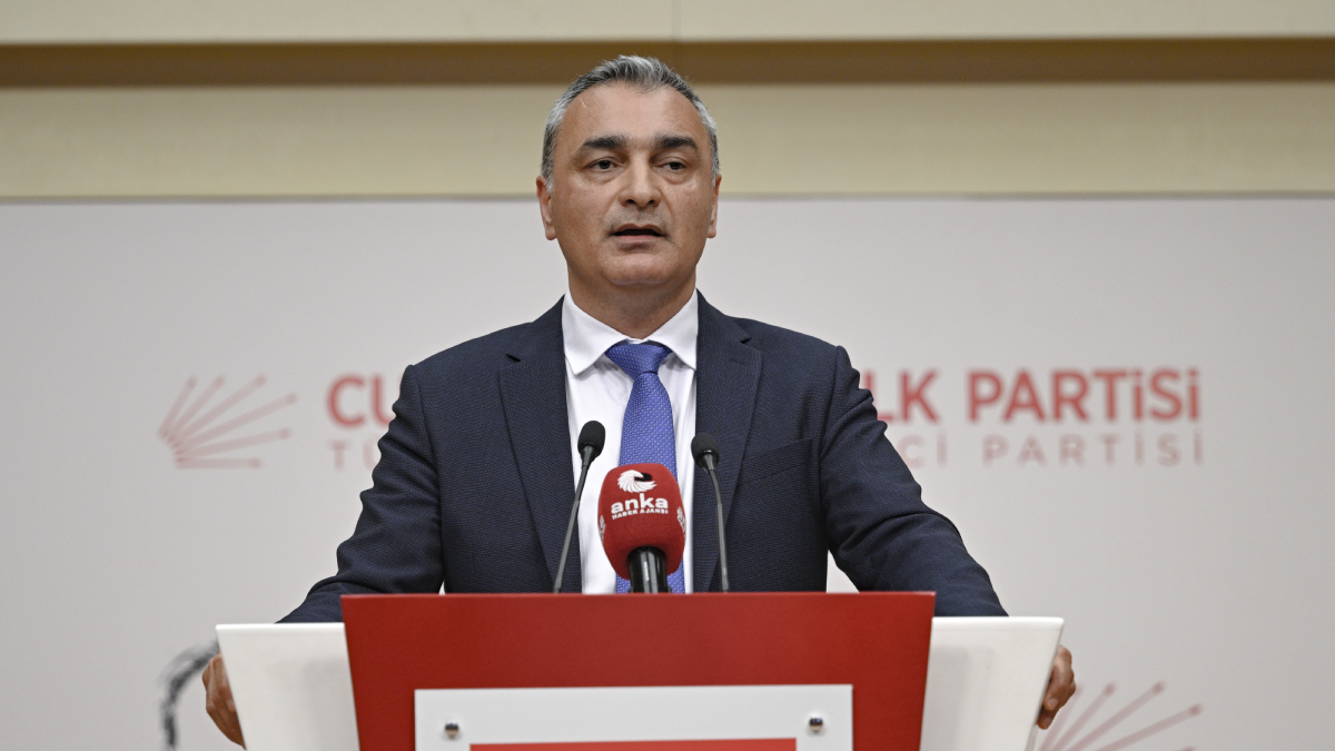 Kılıçdaroğlu'nun Sözcüsü Müslüm Sarı Hakkında Çift Maaş İddiası