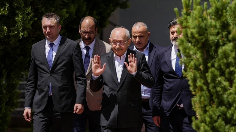 Kılıçdaroğlu'nun sözcüsü Özel için disiplin sevki istedi