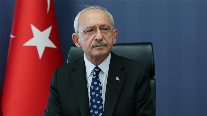 Kılıçdaroğlu'nun grup toplantısındaki imza değişikliği krizi