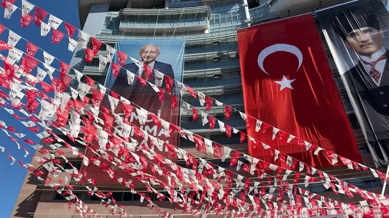 Kılıçdoğlu: Partimizi pavyon masalarına meze ettiler