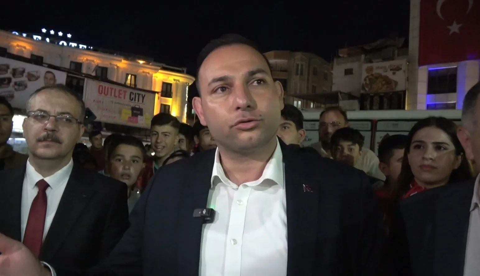 Kilis Belediye Başkanı Hakan Bilecen CHP'den istifa etti