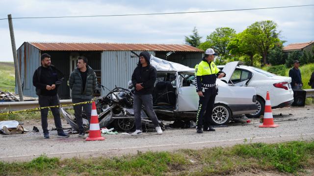 Kırıkkale'de korkunç kaza: 2 ölü, 7 yaralı