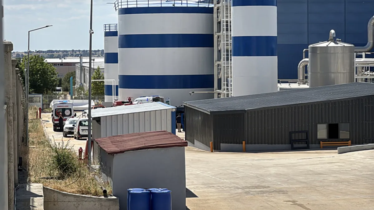 Kırklareli'nde Fabrika Patlaması: 2 İşçi Hayatını Kaybetti