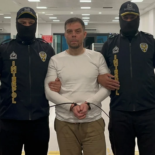 Kırmızı bültenle aranan Serkan Kurtuluş Türkiye'de tutuklandı