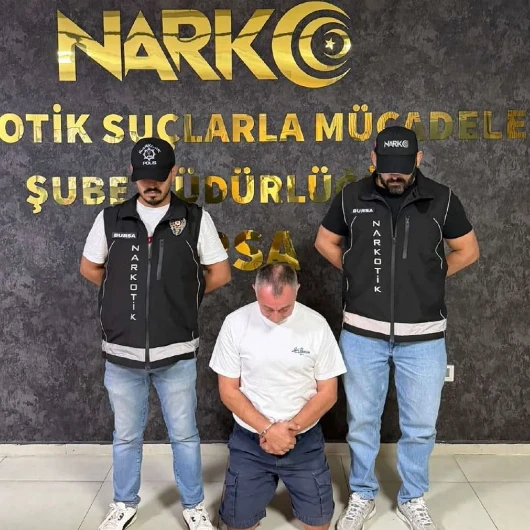 Kırmızı bültenle aranan uyuşturucu baronu Bursa'da yakalandı