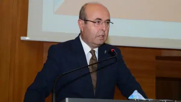 Kırşehir Belediye Başkanı CHP'den İstifa Edip Yeni Parti'ye Katıldı