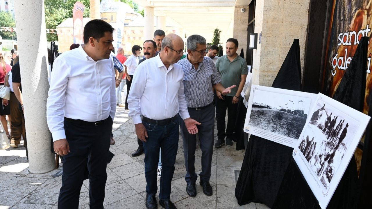 Kırşehir'de 30 Ağustos Fotoğraf Sergisi: 'Zaferlerin İzinden