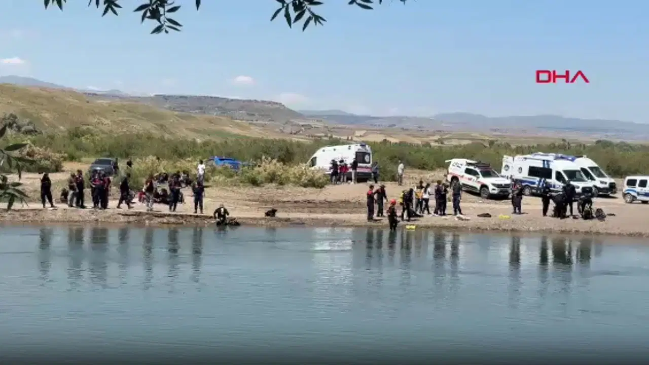 Kızılırmak'ta çamaşır yıkarken akıntıya kapılan iki kardeşten biri öldü, biri kayıp