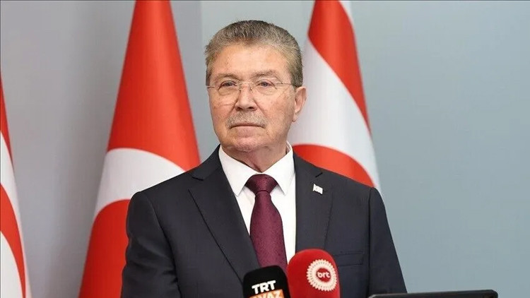 KKTC Başbakanı Üstel'den GKRY'ye sert yanıt: Doğal gaz anlaşması rahatsız etti