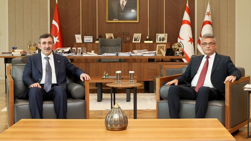 KKTC Cumhurbaşkanı Erhürman, Cumhurbaşkanı Yardımcısı Yılmaz'ı Kabul Etti