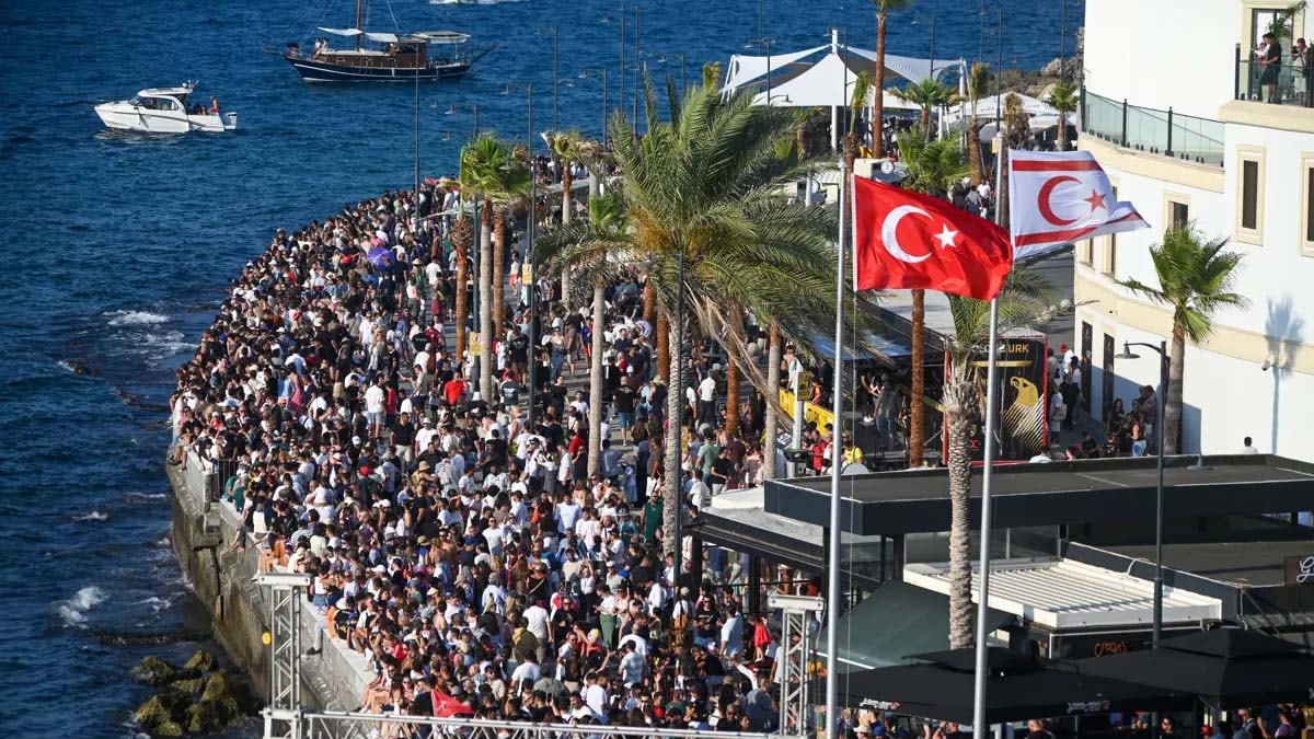 KKTC'de Sıcak Hava Çalışma Yasağı: 5-15 Ağustos'da Öğle Saatlerinde Açık Alan İşleri Duruyor