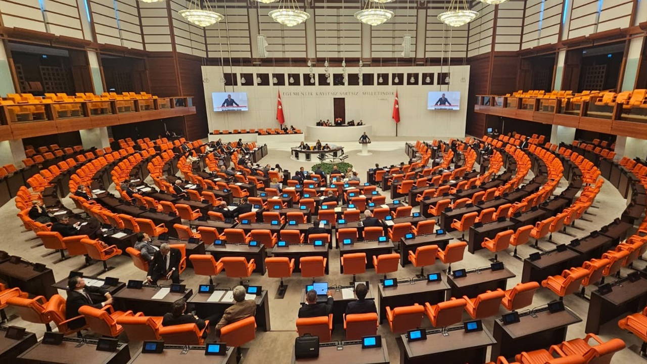 KKTC'nin Tanınması İçin Verilen Önerge AKP ve MHP Oylarıyla Reddedildi