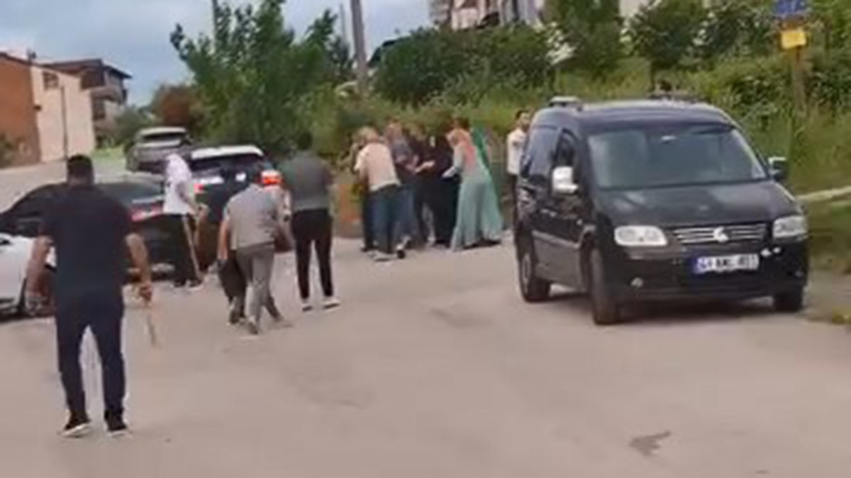 Kocaeli'nde aile kavgası kanlı bitti: 4 yaralı, 10 gözaltı