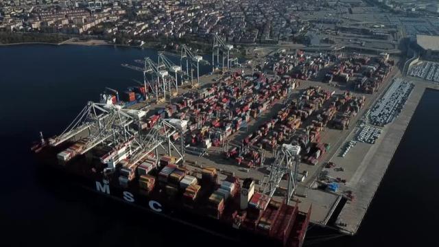 Kocaeli deniz yolu araç taşımacılığında liderliğini koruyor