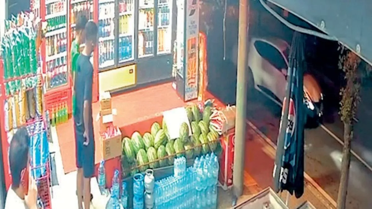 Kocaeli'nde Feci Kaza: Sürücü Çarptı, Üzerinden Geçti, Kaçtı