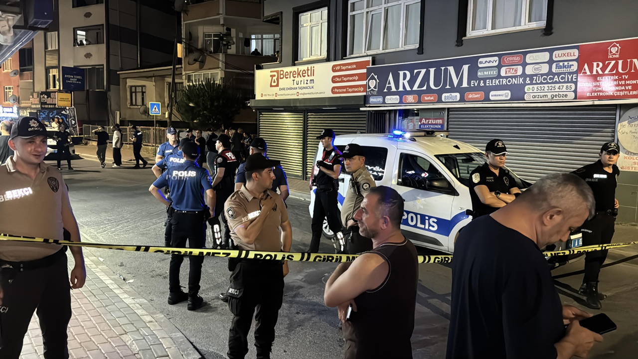 Kocaeli'nde silahlı kavga: 3 yaralı, 4 gözaltı
