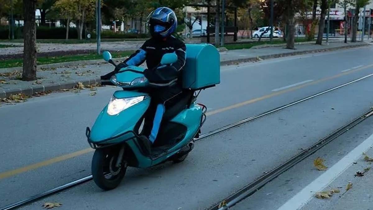Kocaeli'de olumsuz hava koşulları: Motosiklet ve skuter sürücülerine trafik yasağı