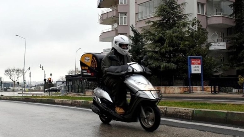 Kocaeli'de Motosiklet ve Skuterlere Yağış Kısıtlaması