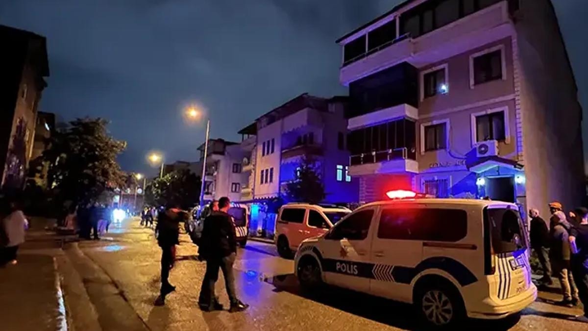 Kocaeli'de Toprak Kayması: 2 Bina Tahliye Edildi