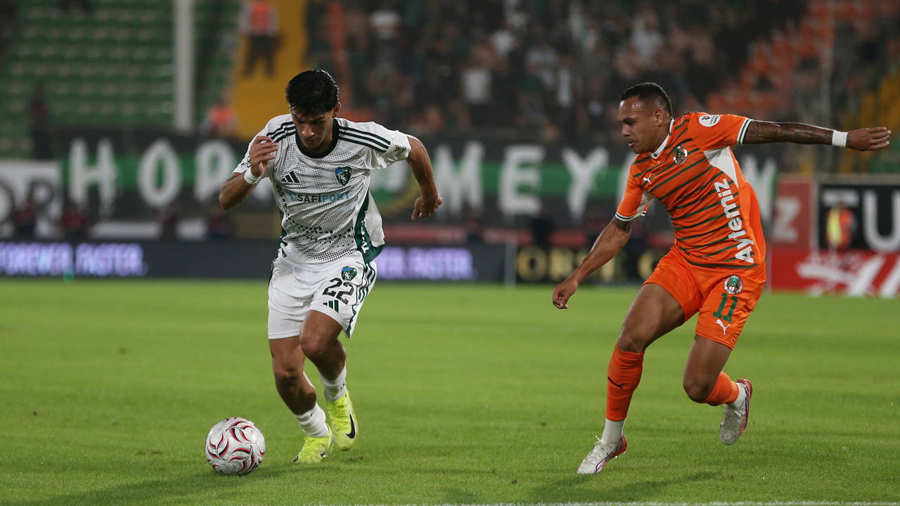 Kocaelispor, Alanya deplasmanından 2-1'lik galibiyetle döndü