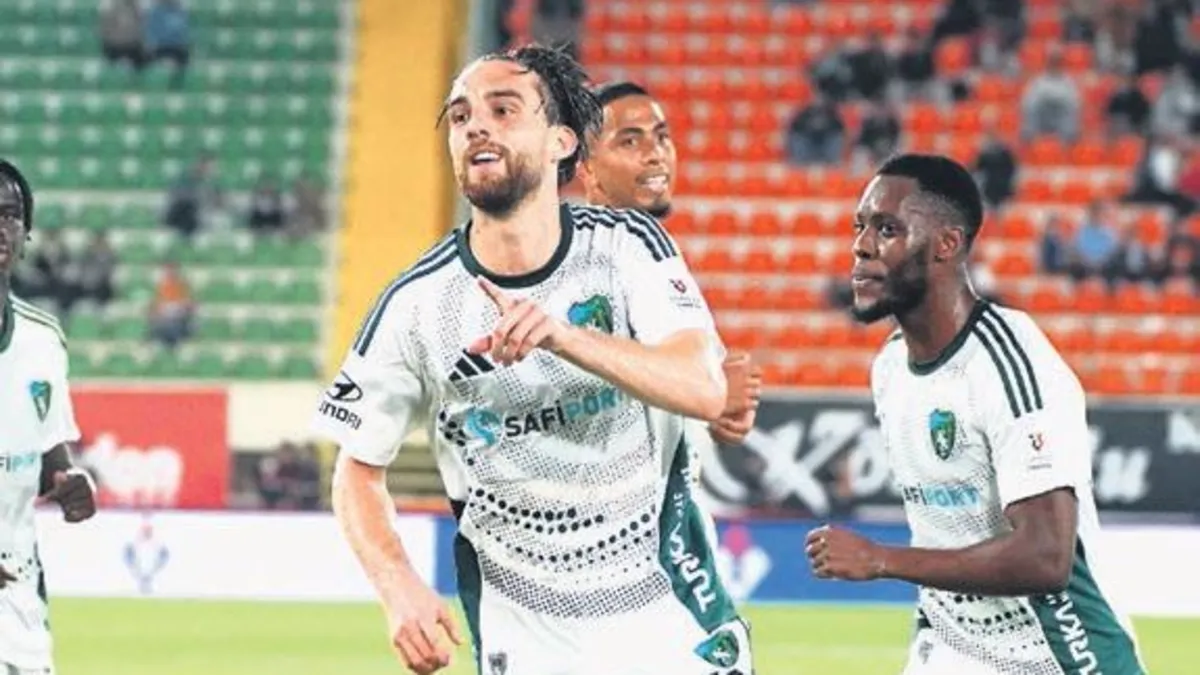 Kocaelispor deplasmanda Alanyaspor'u 2-1 yendi