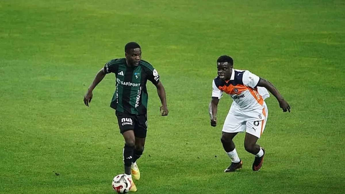 Kocaelispor, 'Show' lakaplı Manuel Cafumana ile 3 yıllık sözleşme imzaladı