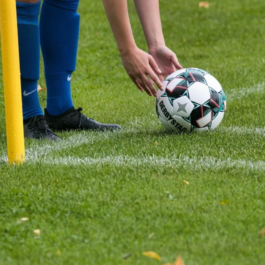 Kocaelispor'da Orta Sahada Flaş Ayrılık: Genç Futbolcu İle Yollar Ayrıldı