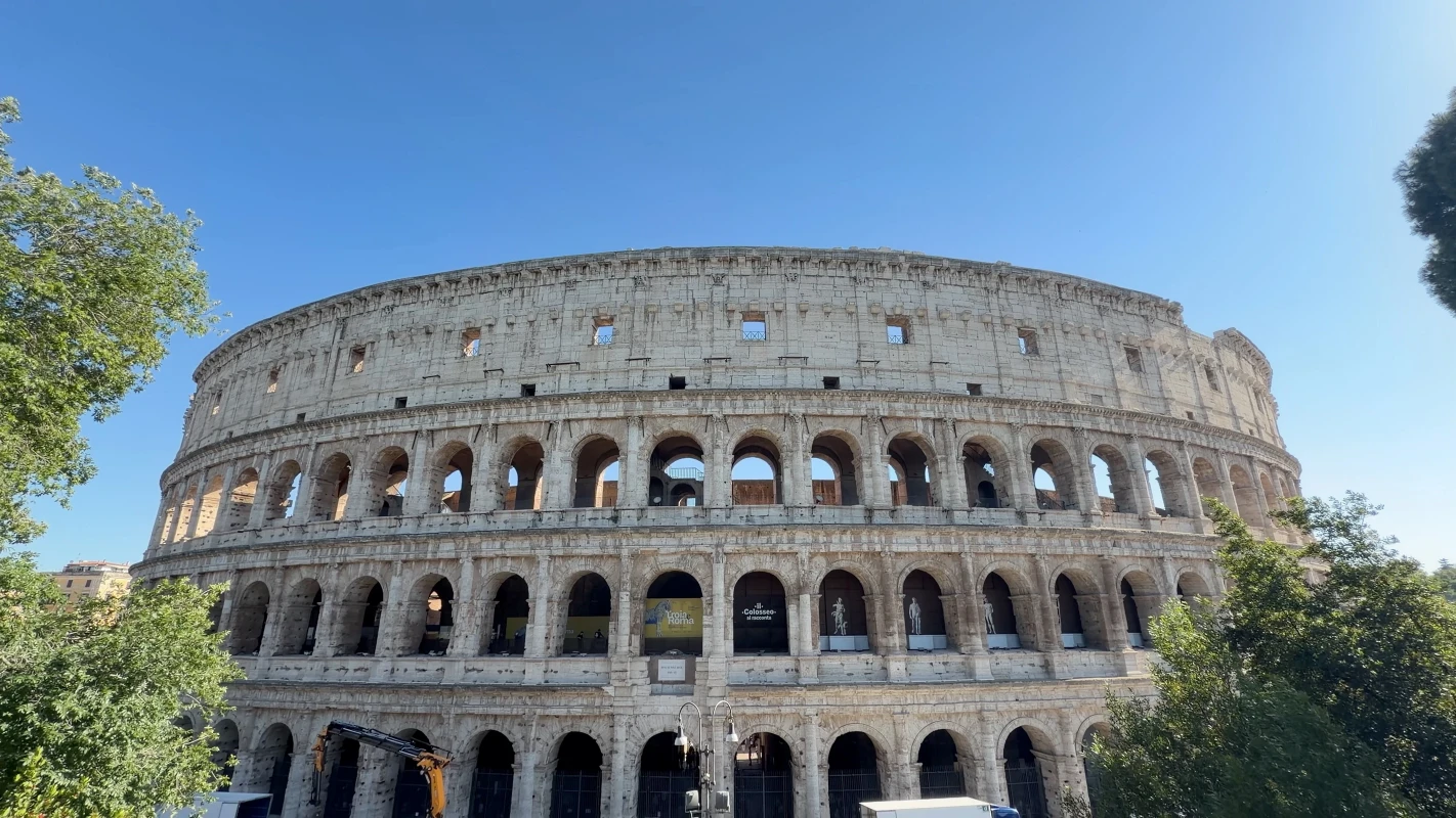 Roma'nın Kolezyum'unda Troya destanı dünyaya tanıtıldı