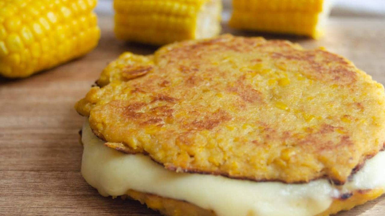 Kolombiya'nın Mısır Lezzeti: Arepas de Choclo