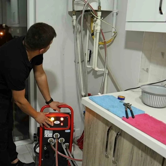 Kombi ve Petek Temizliği Yapılmazsa Yüzde 50 Kayıp: 'Çok Para Verirsiniz Ama Isınamazsınız